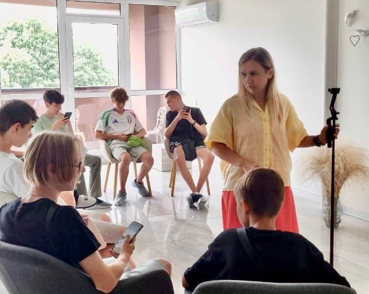 Photo of students of course